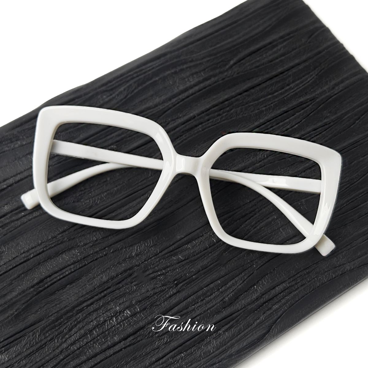 Affordable Reading Glasses With Wide Style Variety and Everyday Comfort